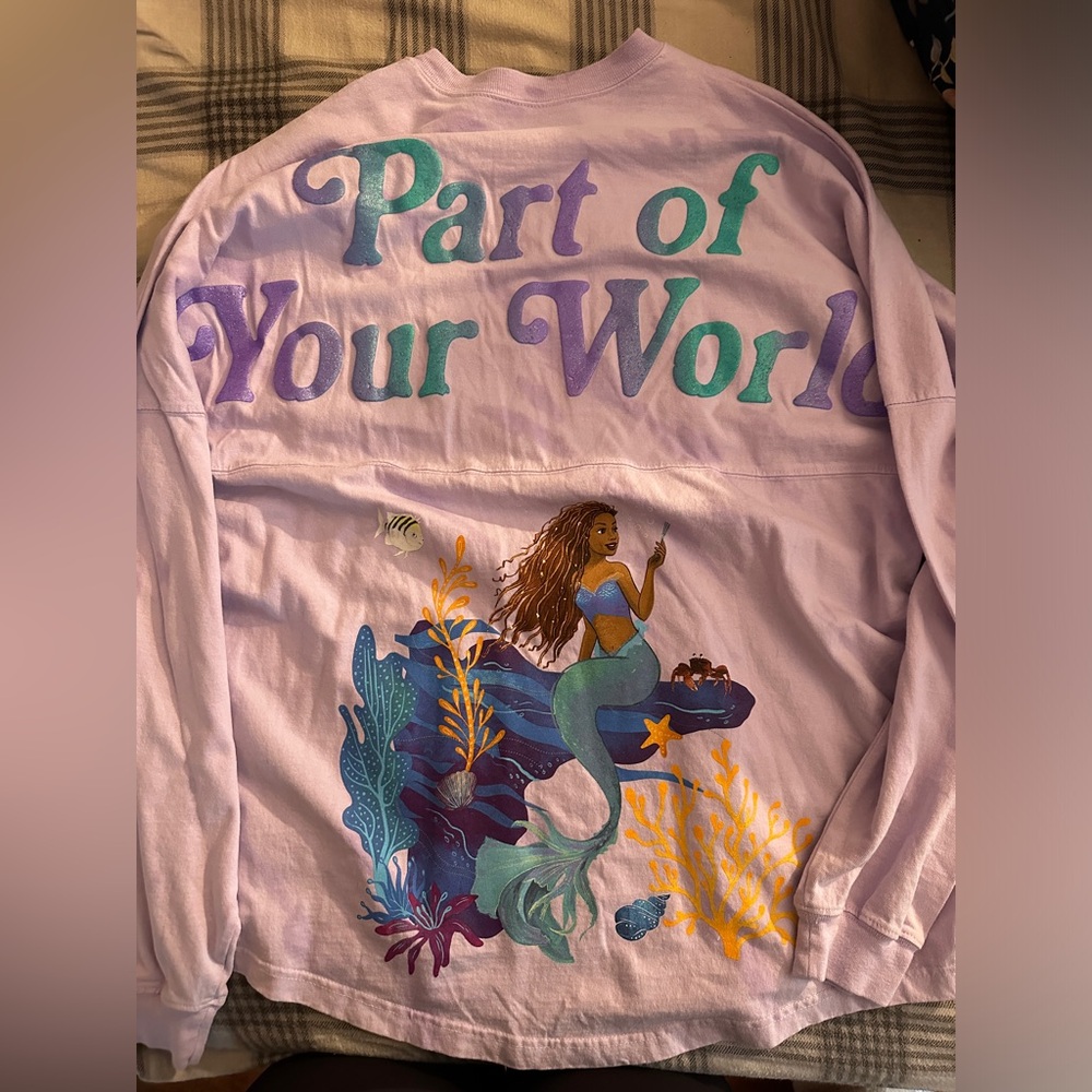 Brand new live action Ariel spirit jersey- L